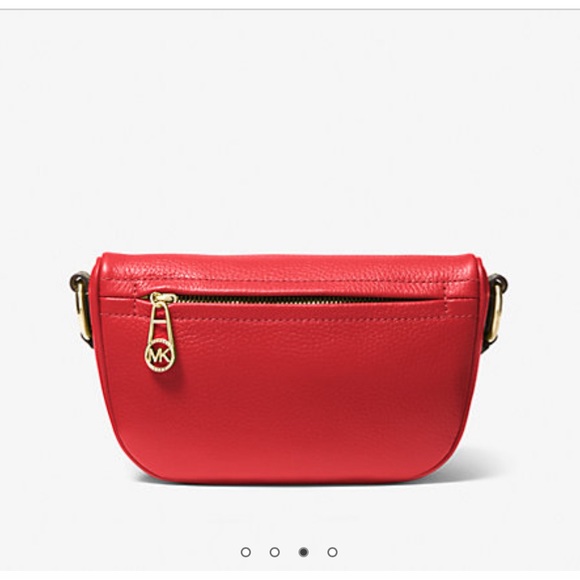 Slater Extra-Small Pebbled Leather Sling Pack - Picture 3 of 5